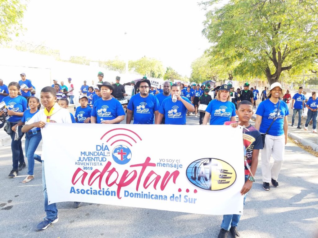 Adventistas llevan ayuda comunitaria a municipio Sabana Yegua de Azua