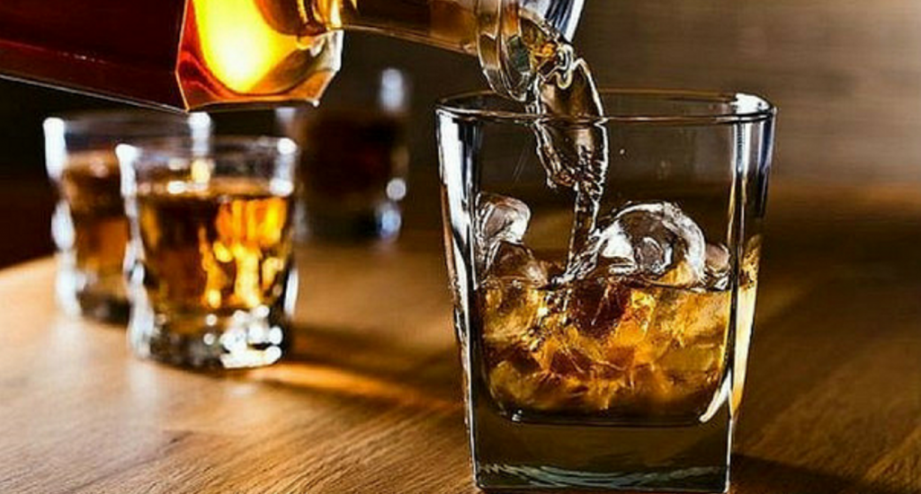 Científicos británicos afirman crearon sustituto del alcohol que no causa resaca