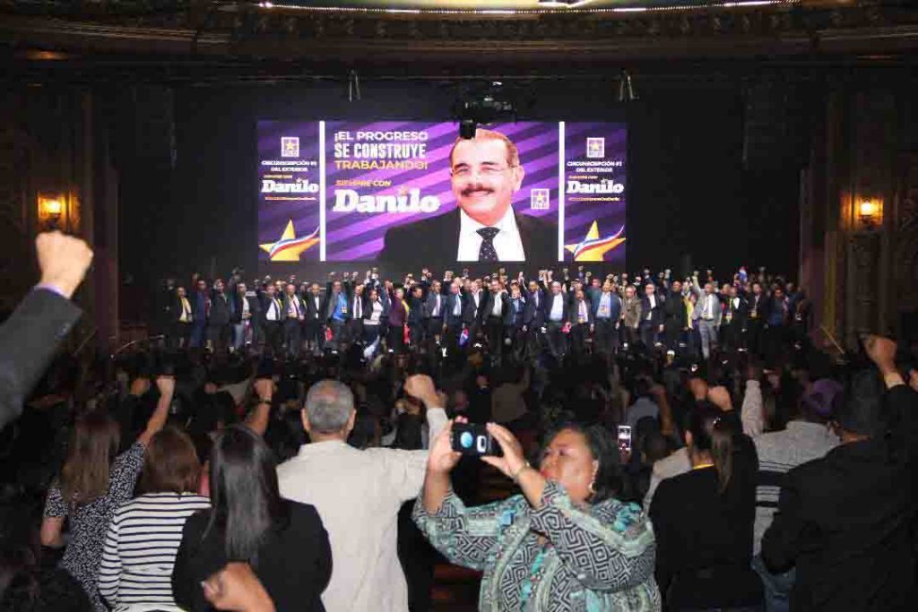 Acto apoyo a Danilo Medina en NY