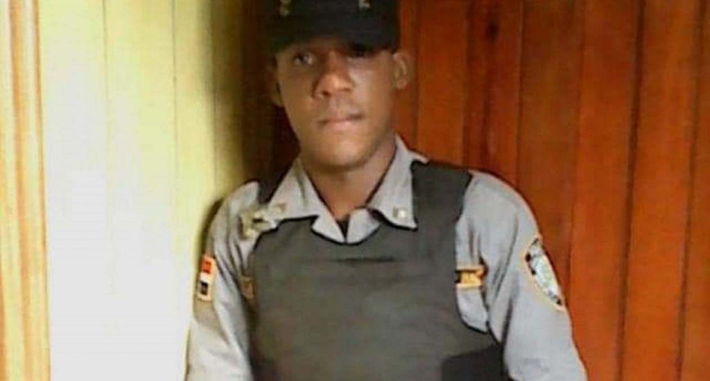 Cabo de la PN se suicida de un disparo en la cabeza en San Cristóbal