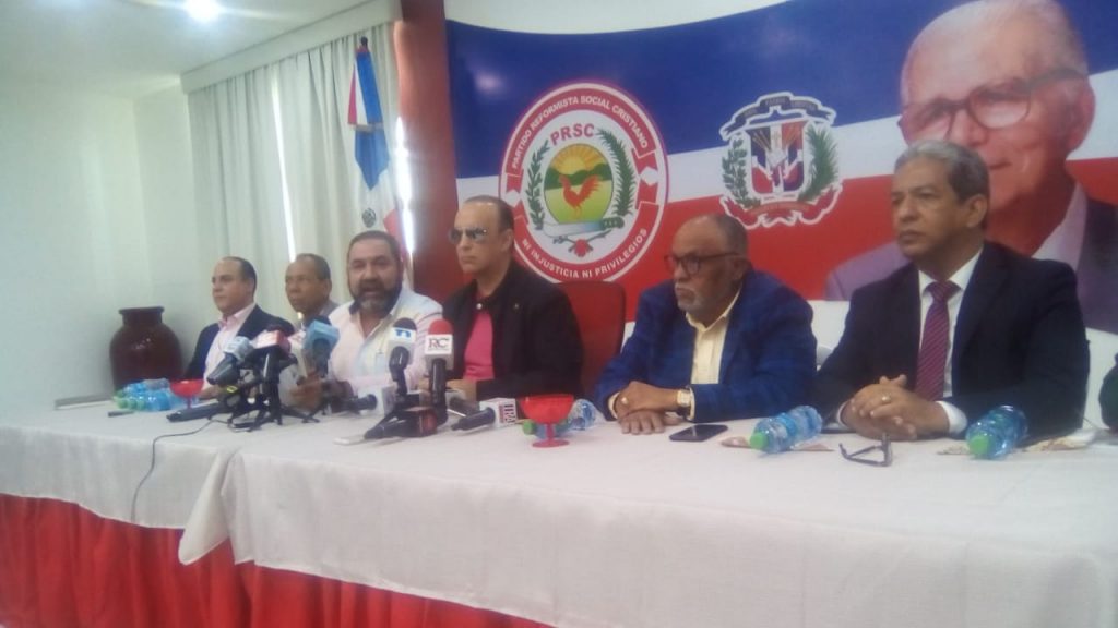 PRSC propone habilitar a Danilo Medina