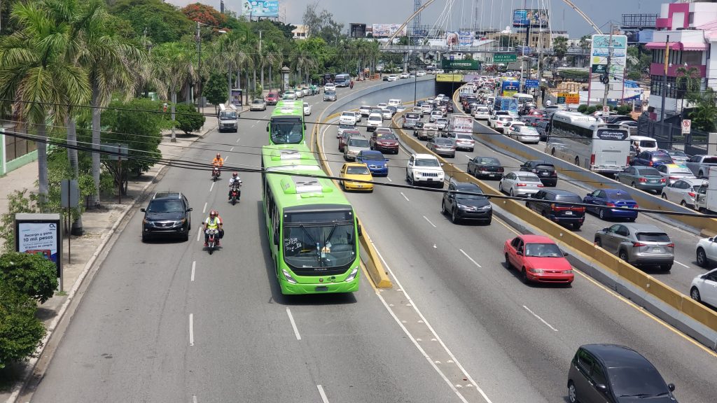 OMSA refuerza Corredor 27 de Febrero con 37 autobuses nuevos