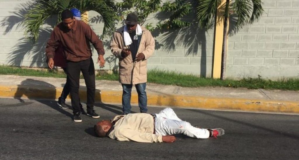 Hieren hombre de bala en centro de votación de la comunidad Verón Higüey