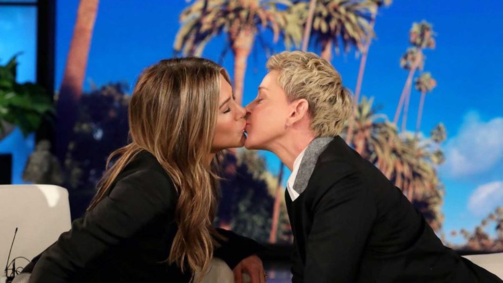 Jennifer Aniston se besó con Ellen DeGeneres