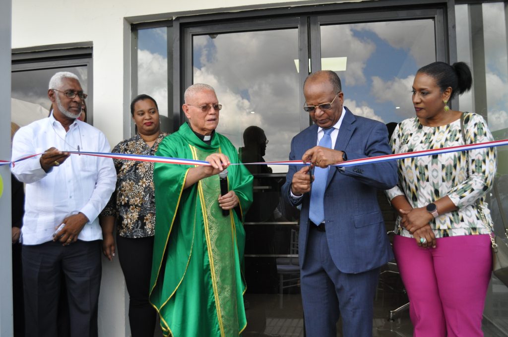 Mojica deja inaugurado nuevo edificio