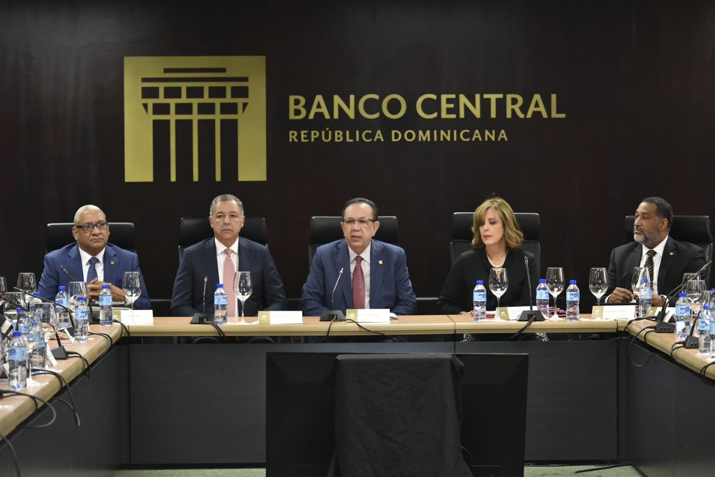 BCRD informa que el PIB creció un 5.1 % en 2019 Valdez Albizu