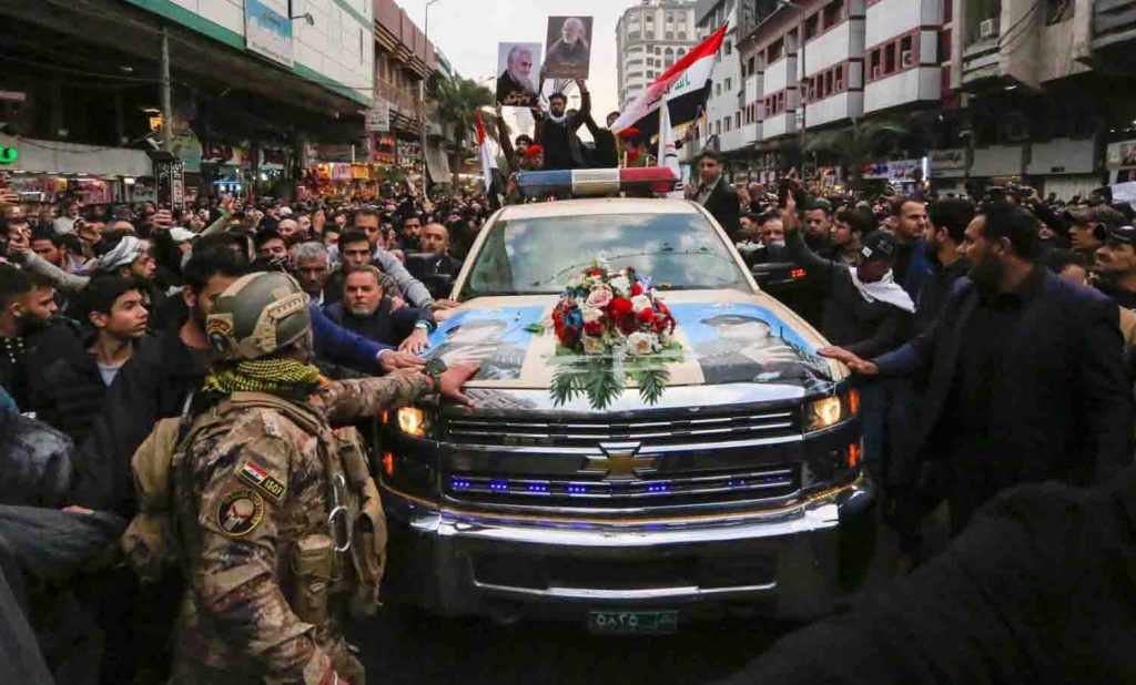 iraquíes despiden al general Soleimani