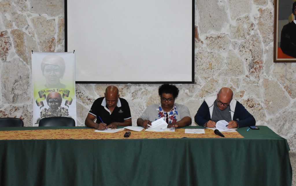 Aperturan tercer ciclo de escuela de formación política