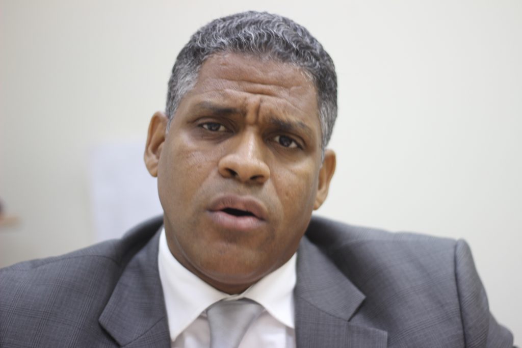 Regidor Loren Girón insta a participar en caravana en apoyo a Julio Encarnación Regidor Loren Girón 1