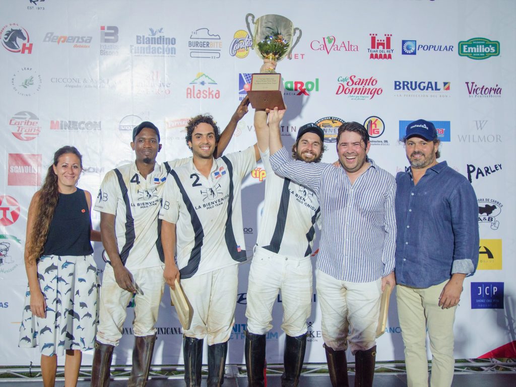 Save the Children Dominicana y Sierra Prieta Polo Club