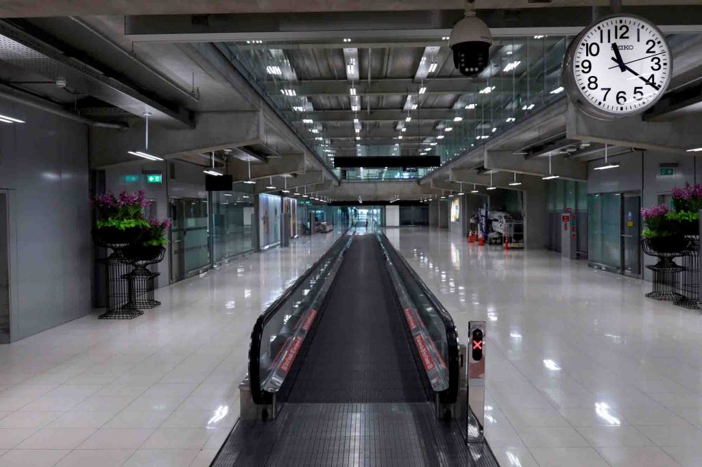 aeropuerto vacío eeuu coronavirus