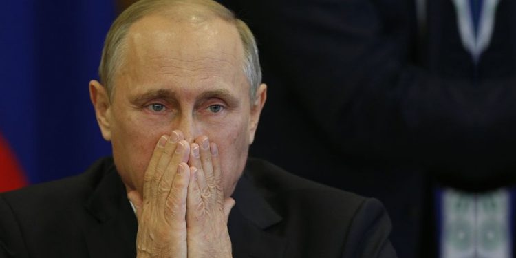 https://eljacaguero.com.do/wp-content/uploads/2020/08/meme-vladimir-putin-asustado-750x375.jpg