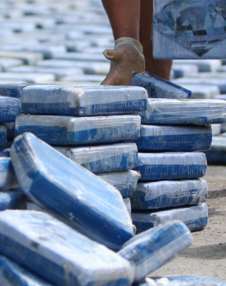 11B El Mundo 09 1p01 large