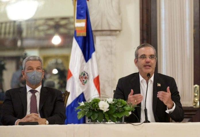 El Gobierno examina con una lupa la gestión de las pasadas autoridades 4 Nacionales 17 1p01 696x479 1 large