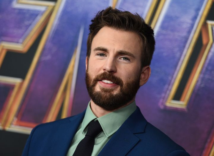 Chris Evans reaparece tras filtrarse foto de su parte íntima Chris Evans large
