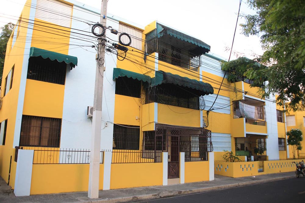 Edificio large
