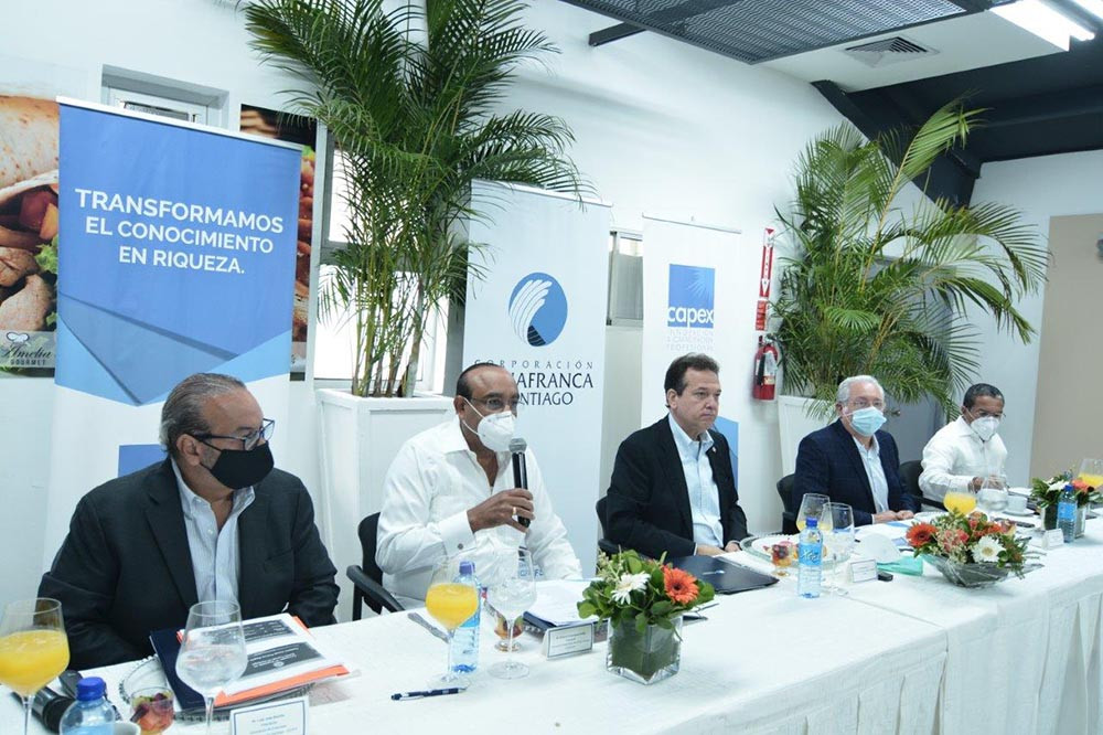 Empresarios de la región Norte plantearon sus propuestas al ministro de Industria y Comercio, Víctor Bisonó Empresarios region norte large