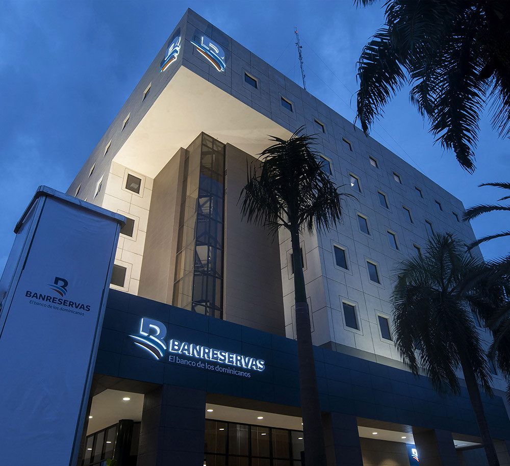 Banreservas lanza Expo Préstamos Pymes 2020 Fachada Torre Banreservas large