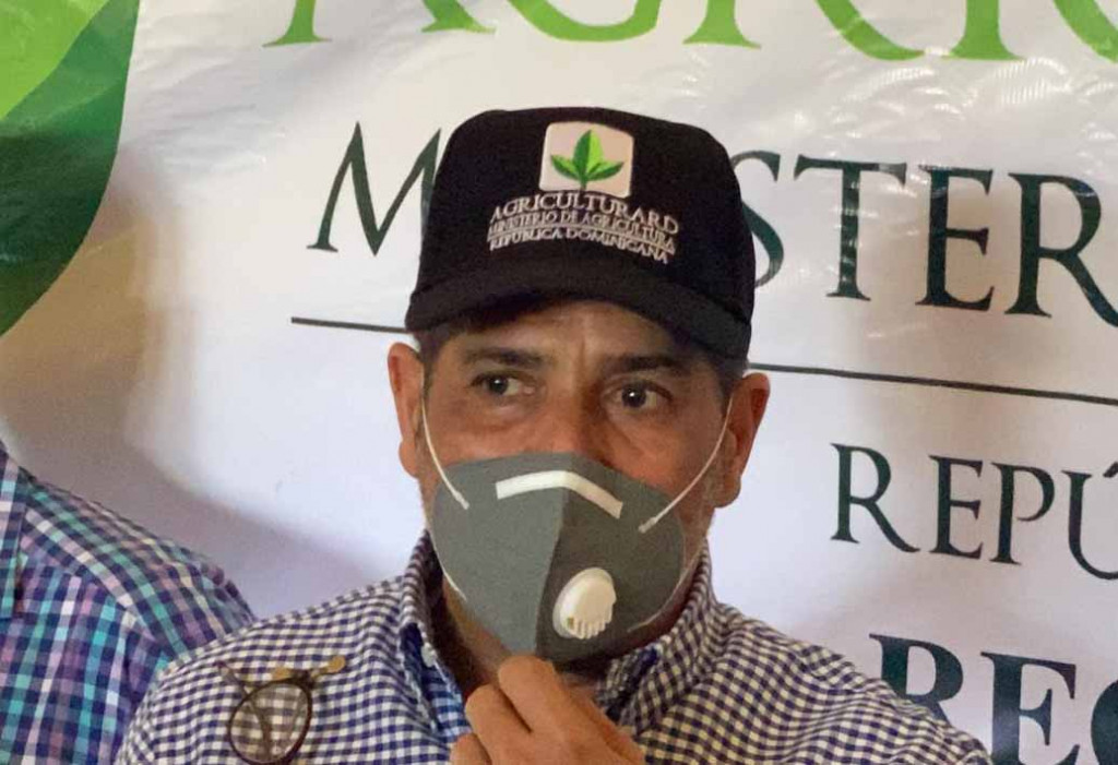 Designan comisión investigadora para ubicar máquinas pesadas agropecuarias en manos desconocidas Limber Cruz ministro agricultura large