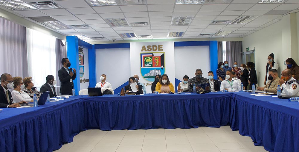 Taller Mesa de seguridad large