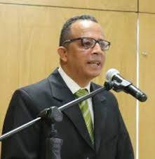 foto pablo vicente large