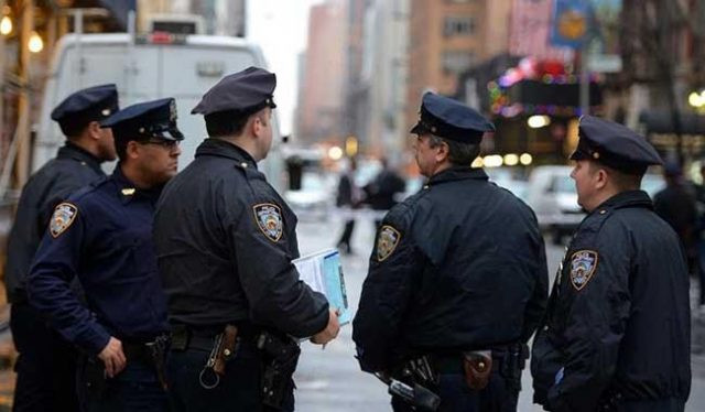 Policía NYC se prepara para protestas, mientras se acerquen elecciones 3 noviembre 127fa633 1 5f92c65ed9ab6 640x374 1 large