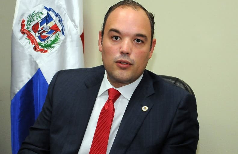 12 Nacionales 10 03p01 large