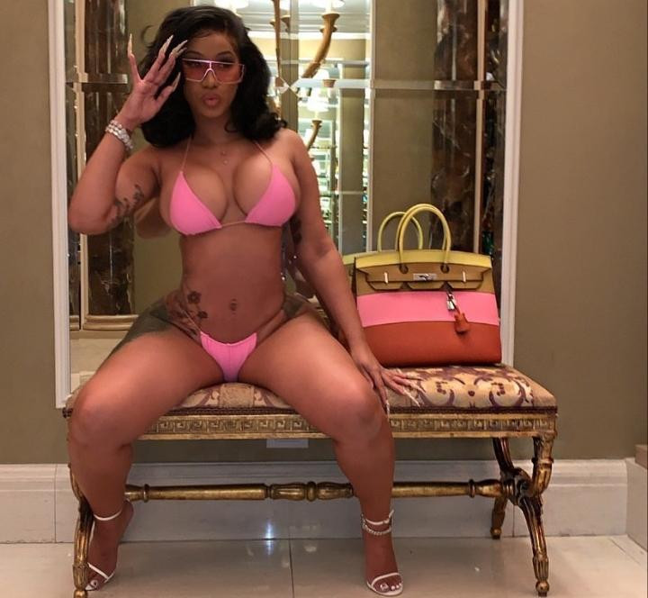 Cardi v large
