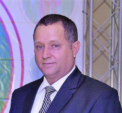 César Ureña large