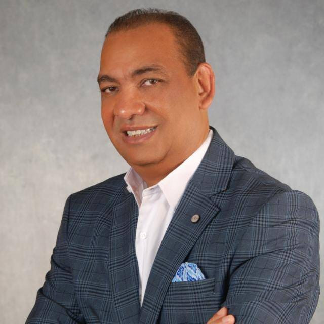 Ministro de Obras Publicas da positivo al COVID-19 DobT7d5UcAEUzJX large