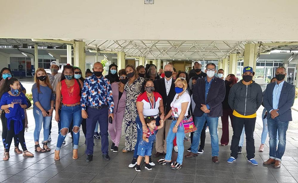 Embajada dominicana en Trinidad y Tobago gestiona y logra el regreso al país de 35 dominicanos Embajada dominicana en Trinidad y Tobago gestiona y logra el regreso al país de 35 dominicanos
