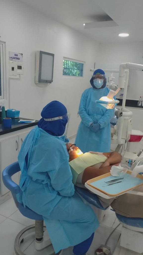 SNS evalúa condición de áreas odontológicas Personal de odontología de la Red 2 large