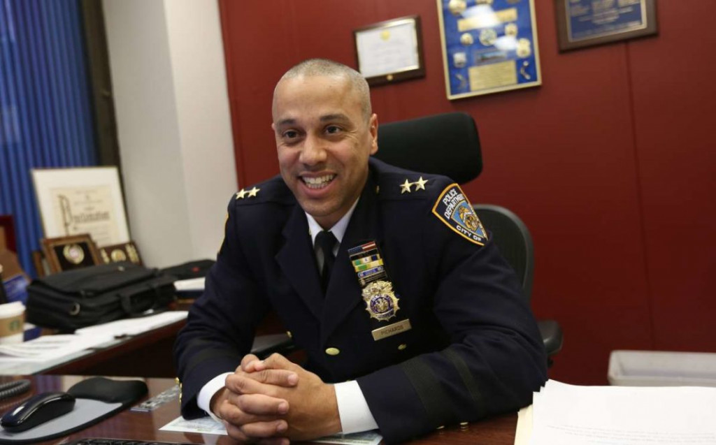 Renuncia Fausto Pichardo, el dominicano “Jefe de Patrulla” en Nueva York Prensa NYC informa sobre renuncia dominicano Fausto Pichardo NYPD 1068x664 1 large