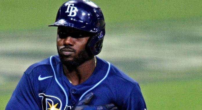 SILUETA randy arozarenap01 e1603152319282 696x381 1 large