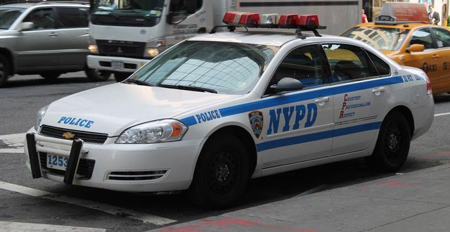 policía