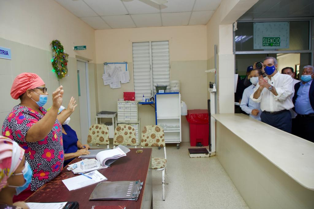 Abinader asigna RD$500 millones para terminación Hospital Regional SFM Abinader en Hospital Regional SFM large