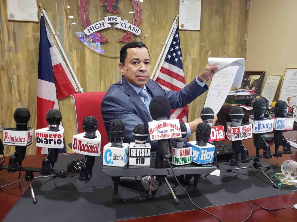 Recomienda limpieza constante en taxis NYC ante retorno COVID-19 Antonio Cabrera large