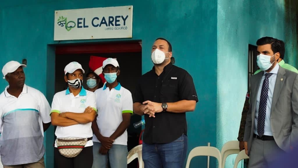 Director de Codopesca comprometido con las necesidades de los pescadores de La Caleta, Boca Chica, Guayacanes y Miches Codopesca large