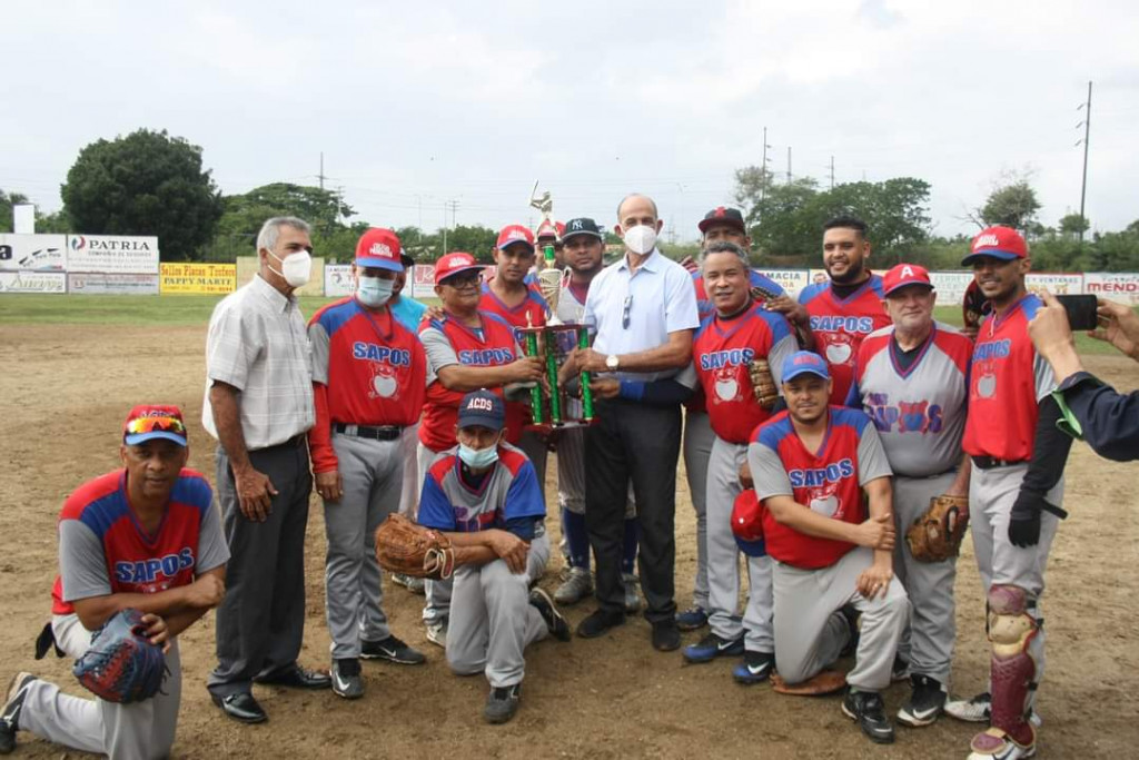 Colegio Primavera gana copa Coraasan de la Liga de los sapos Colegio Primavera gana copa Coraasan Liga de los sapos large