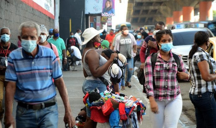 Salud Pública reporta cuatro fallecimientos por Covid-19 y 876 casos nuevos DSC 0302 696x413 1 large