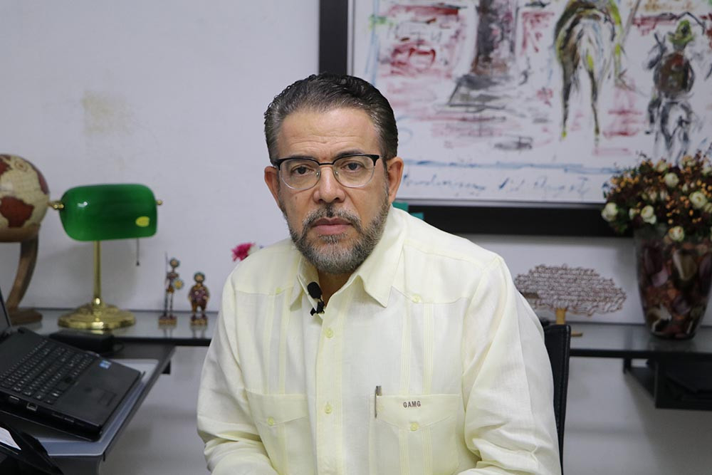 Guillermo Moreno large