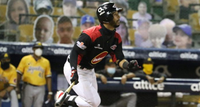 IVAN CASTILLO 2 e1606531158615 750x403 1 large