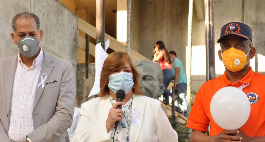 MINERD rinde tributo a Hermanas Mirabal en Día de la Erradicación Violencia Contra la Mujer MINERD rinde tributo a Hermanas Mirabal large