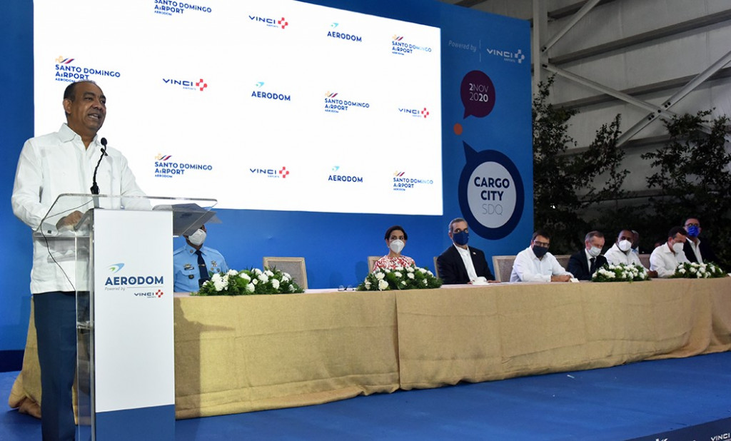 Deligne Ascención afirma República Dominicana vive el mejor momento para la inversión privada Ministro Deligne large