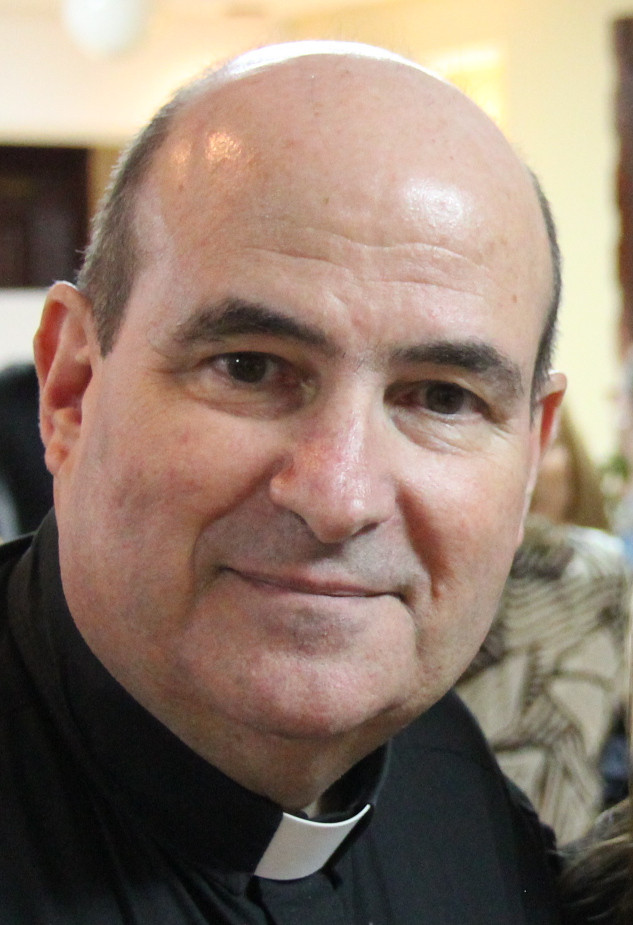 Ponen en circulación libro sobre los primeros quince años del cristianismo P manolo maza large