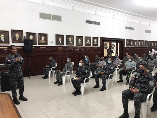 Dirección General PN instruye a oficiales superiores proteger imagen y seguridad ciudadana Policia Nacional large