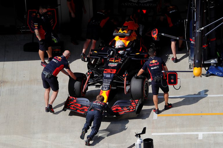 Red Bull hará sus motores tras la salida de Honda Red Bull