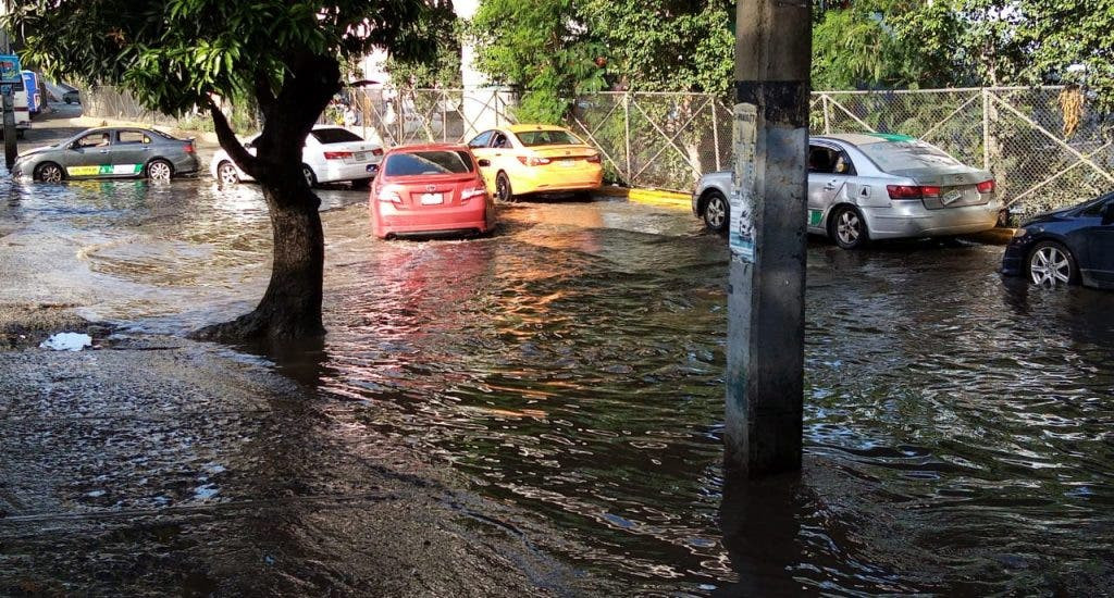 (VIDEO) Mira lo que pasa en la 27 WhatsApp Image 2020 11 06 at 8.58.01 AM 1024x550 1 large