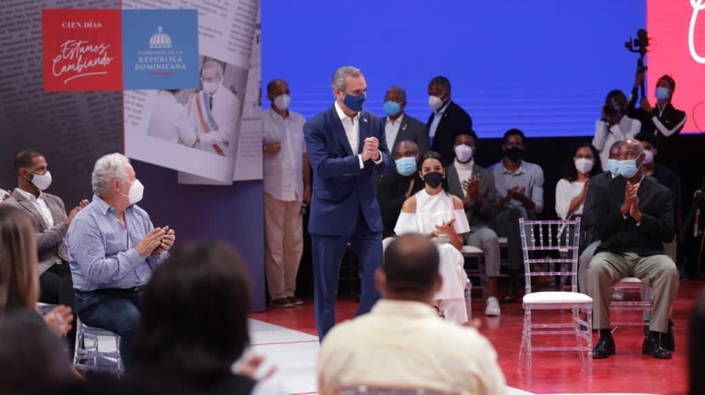 Abinader vuelve a Santiago mañana a agotar agenda y lanzar primera bola en Estadio Cibao ezgif 1 62781f80d5ff large