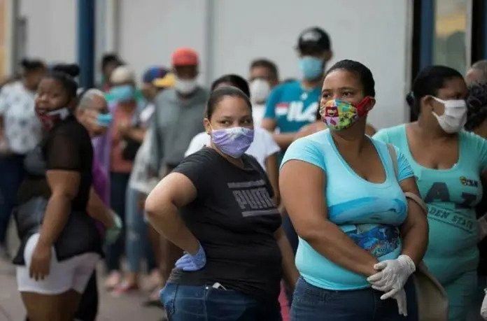 Gobierno destinará RD$2,300 millones para sueldo navideño de trabajadores suspendidos inscritos en Fase l ezgif 4 665ce1b01bf8 large